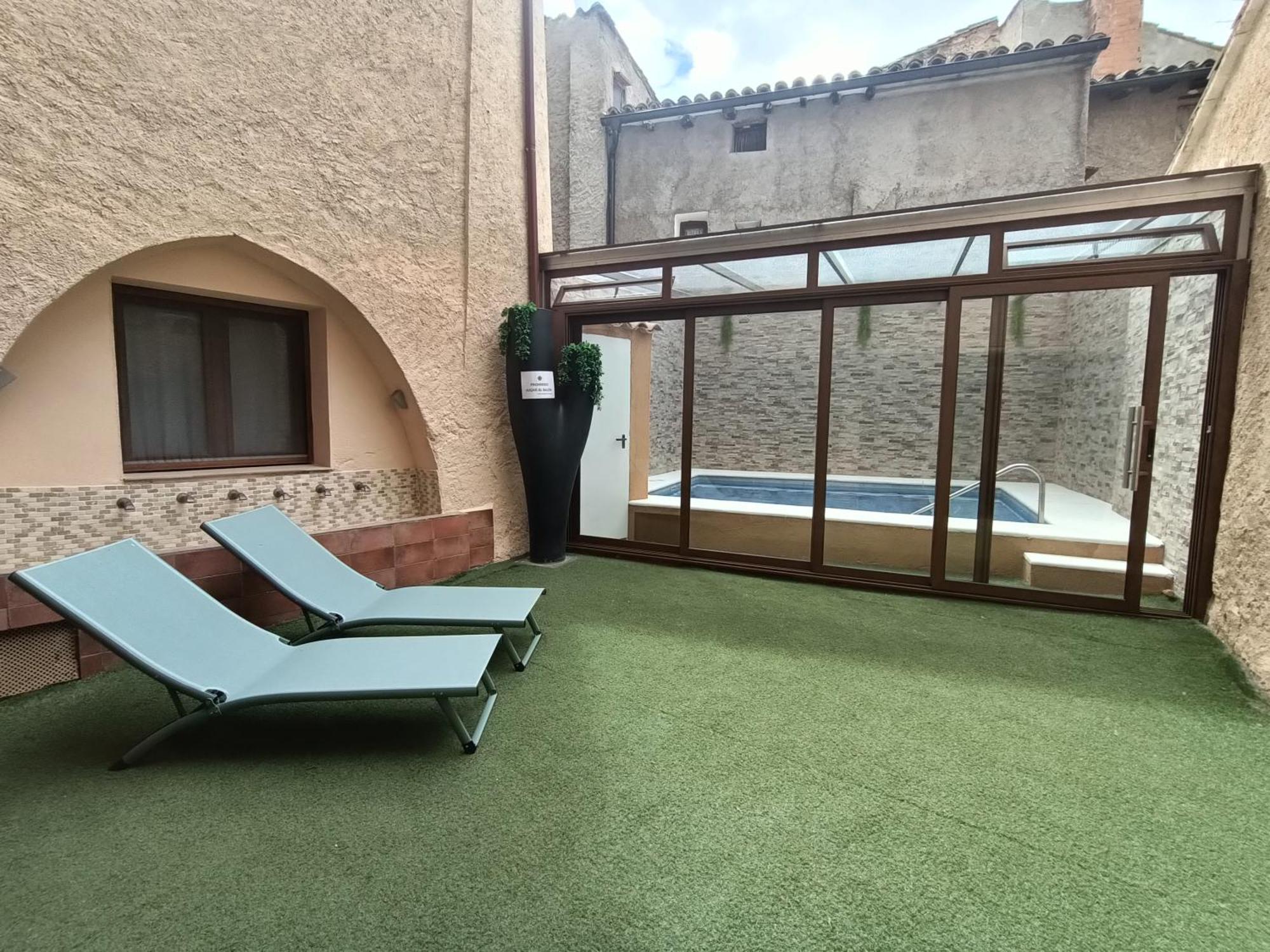 Rey Mundo Hotel Munébrega Buitenkant foto